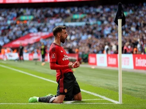 Man Utd "out trình" tại Wembley?