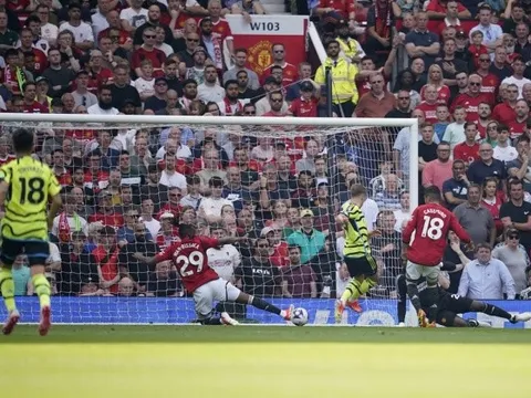 Casemiro bị chỉ trích
