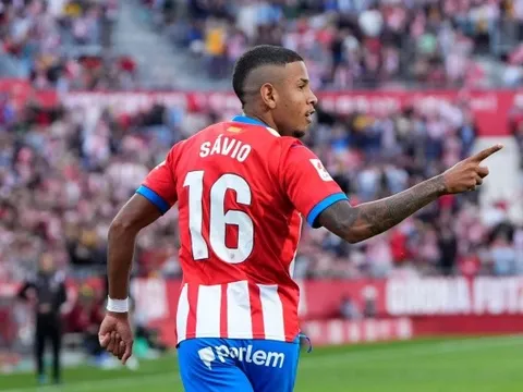 Savio - ngôi sao tuổi teen làm nên hiện tượng Girona