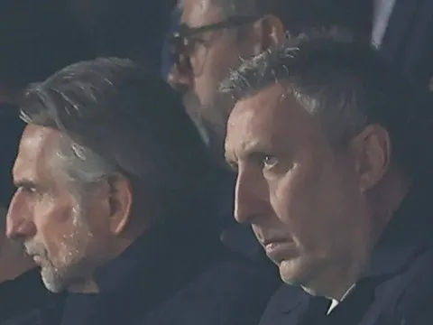 Sếp lớn tỏ thái độ ra mặt với Ten Hag