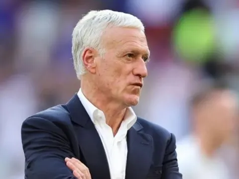 ''Deschamps đã dẫn dắt Pháp 10 năm rồi''