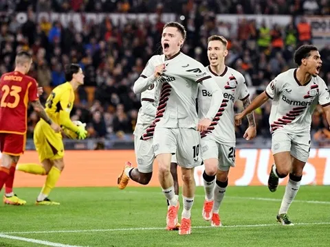 18 bàn + 19 kiến tạo, viên kim cương vô giá của Leverkusen là đây