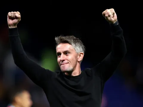 Người cũ Man Utd "làm gỏi" Championship, thắng 29/36 trận