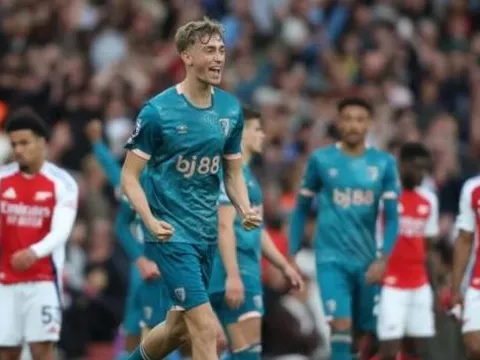 Arsenal gọi phút cuối, chờ cơ hội chiêu mộ Dean Huijsen