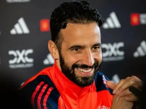 Năm cầu thủ sáng giá có thể cập bến Man Utd mùa hè 2025