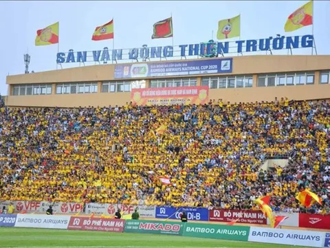 Khán giả là “vũ khí bí mật” trong hành trình bảo vệ ngôi vương của Nam Định