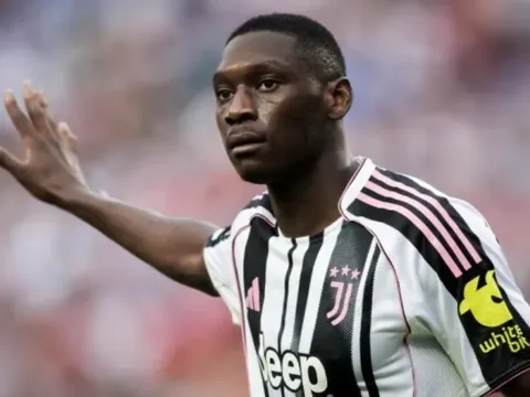 Kolo Muani chưa quan tâm Chelsea, mong tiếp tục ở lại Juventus