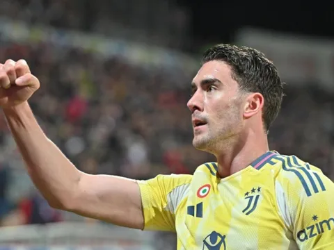 Vlahovic sẽ là chất xúc tác đưa AC Milan vô địch Serie A?