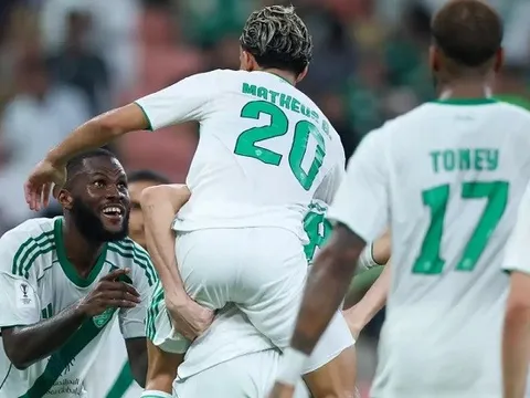 Al Ahli giành vé tứ kết Cúp Nhà Vua sau thắng lợi 3-0 trước Al Batin
