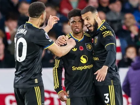 Casemiro tỏa sáng, nhưng Mainoo và Zirkzee lại đối mặt ngõ cụt