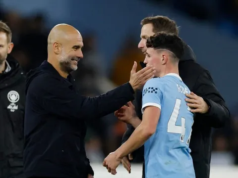 Trong hỗn loạn, Foden cho thấy vì sao được Pep tin tưởng tuyệt đối