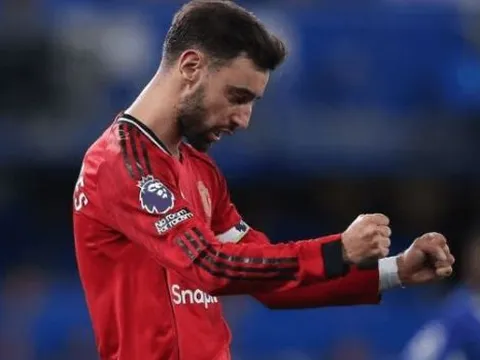 Bruno Fernandes coi trọng giấc mơ tại MU hơn tiền bạc Saudi