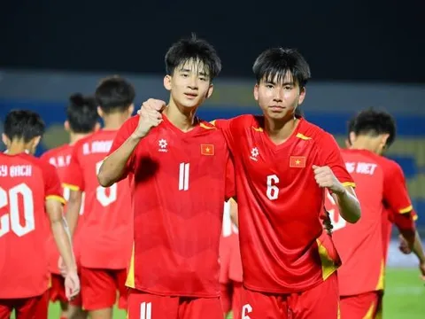 Báo ĐNÁ thán phục kỷ lục 4 lần vô địch của U17 Việt Nam