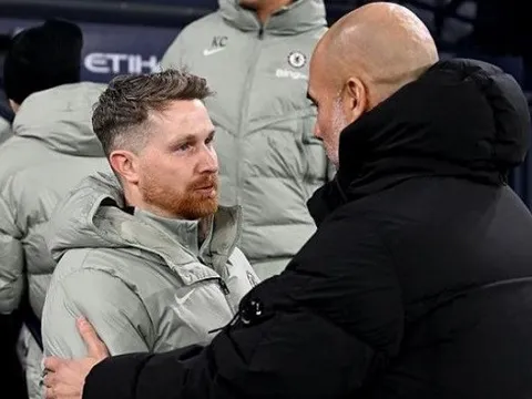 Hành trình đặc biệt của HLV tạm quyền Chelsea
