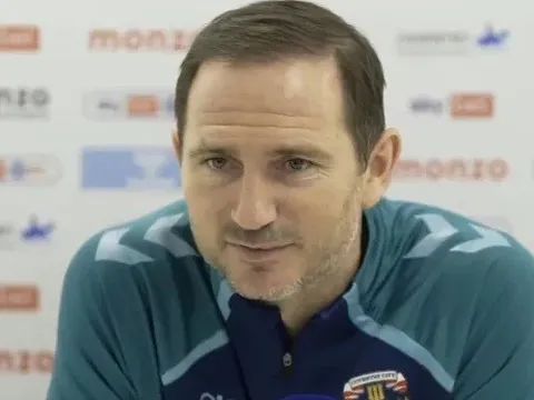 Frank Lampard chốt tương lai trước tin đồn trở lại "giải cứu" Chelsea