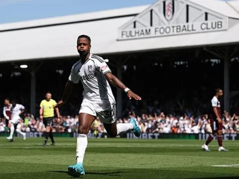 Thua sốc Fulham, Aston Villa lung lay vị thế trong top 5