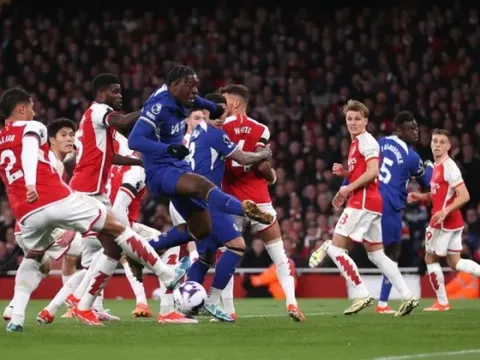 Các cầu thủ Chelsea làm trái lời dặn của Pochettino