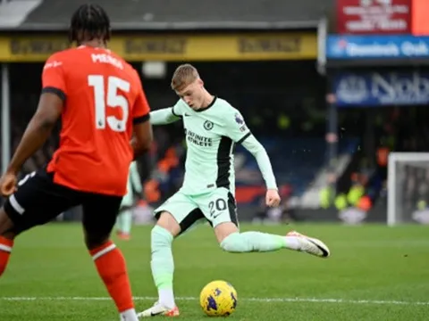 ''Kabore đã tặng quà cho cầu thủ Chelsea''