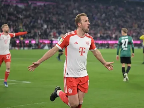 Harry Kane tiếp tục phá vỡ kỷ lục ở Bundesliga