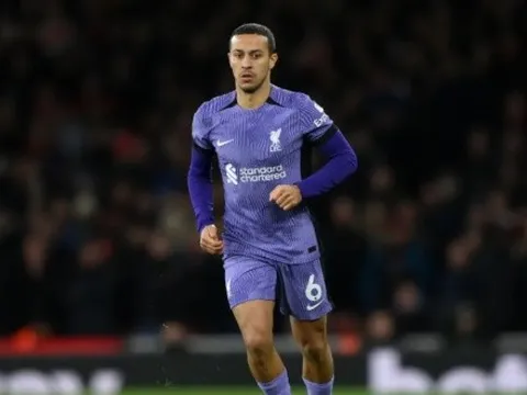 3 cái tên đã chơi trận cuối cho Liverpool: Tiếc nuối Thiago