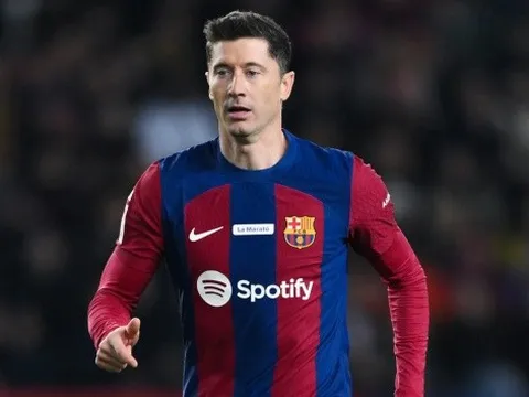 3 tiền đạo trẻ có thể thay Lewandowski ở Barca