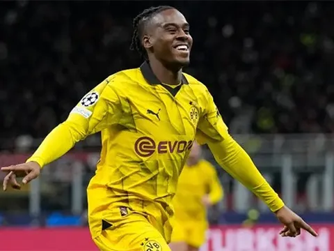 Bynoe-Gittens: "Tôi tin tưởng vào Dortmund"