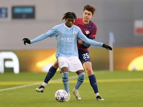 RC Strasbourg nhắm sao trẻ của Man City