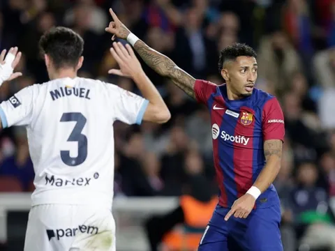 Barca chốt giá đẩy Raphinha sang Man Utd