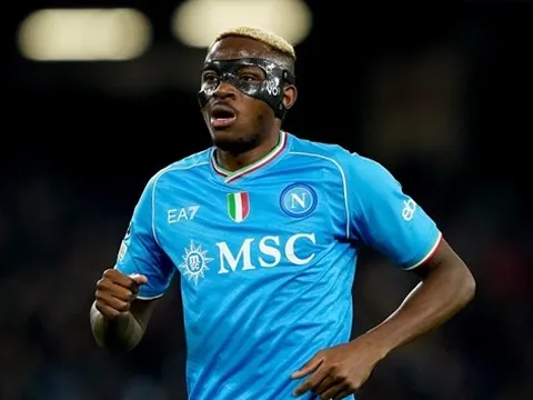 Osimhen quá đắt, Romano chỉ ra cái tên Arsenal đã chọn để thay thế