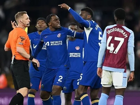 Joe Cole mỉa mai VAR sau 2 trận đấu của M.U, Chelsea