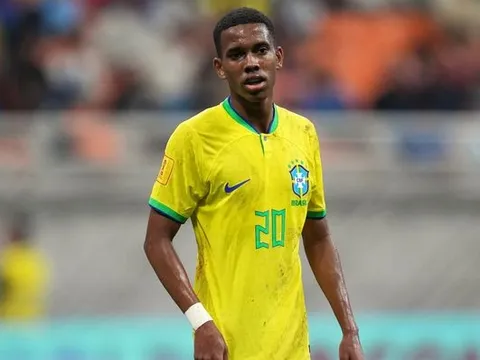 Cả châu Âu đang điên đảo vì tài năng của "Neymar mới"