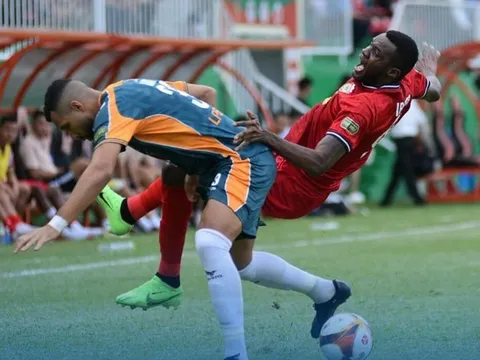 HAGL lội ngược dòng ấn tượng trước Hà Tĩnh; Bình Dương thua cay đắng vì trọng tài