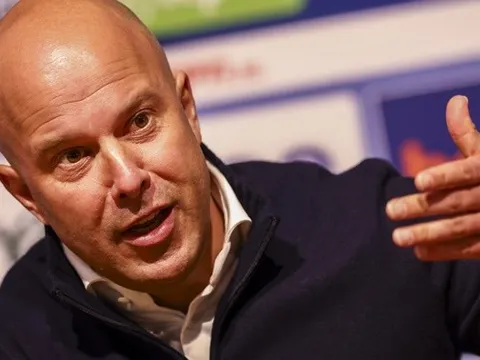 Arne Slot liệu có phù hợp với Liverpool?