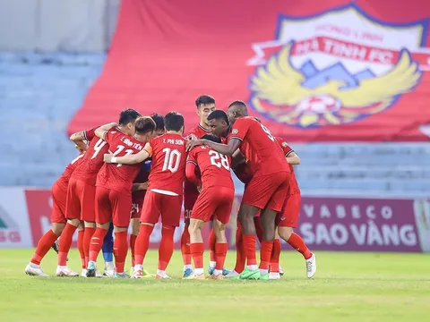 5 cầu thủ bị bắt, HLV Hà Tĩnh nói điều bất ngờ sau trận thua ở vòng 17 V-League