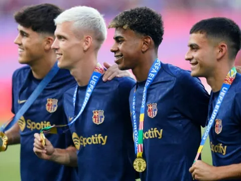 5 điểm nhấn Barca 0-3 Monaco: Báo công hoành tráng; Pau Victor bỏ lỡ không tưởng