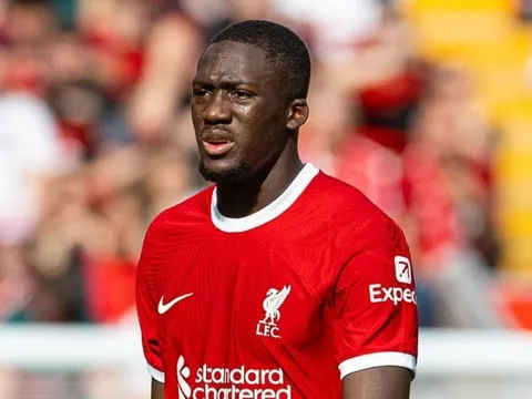 Lựa chọn tốt nhất cho Liverpool với Konate là bán đi trong hè này