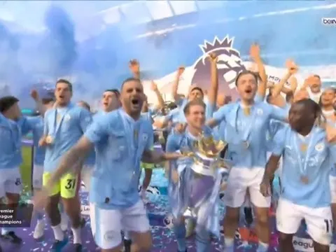 Man City vô địch, 4 cầu thủ không được nhận huy chương