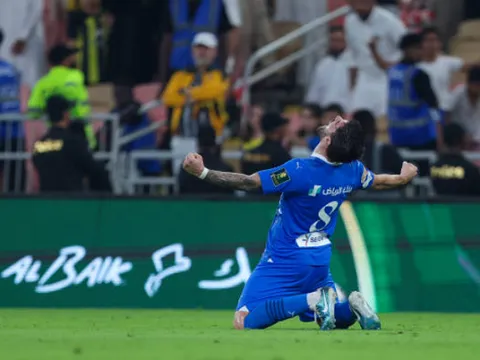 Chơi thiếu người, Al-Hilal vẫn bản lĩnh loại đại kình địch