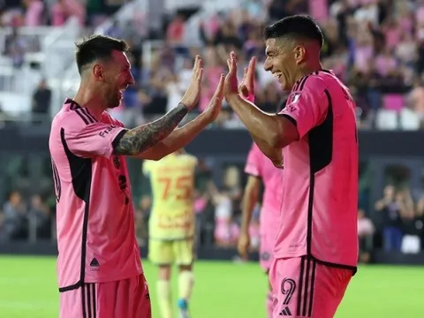 Messi lập kỷ lục kiến tạo trong một hiệp đấu
