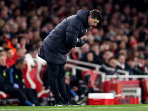 Arsenal phơi bày mọi lỗi lầm của Chelsea