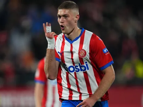 Chelsea tất tay vì Vua phá lưới La Liga