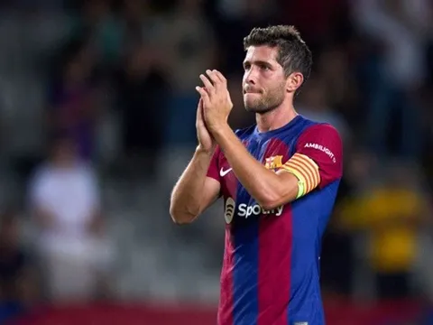 Barca mở lại đàm phán trói chân công thần