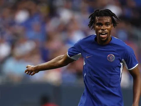 Barca quan tâm sao trẻ Chelsea