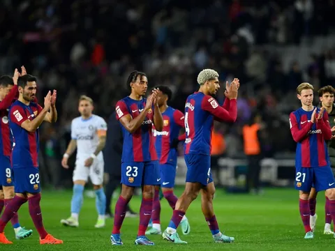 Lộ diện đối thủ tiềm năng của Barca ở vòng 1/8 Champions League