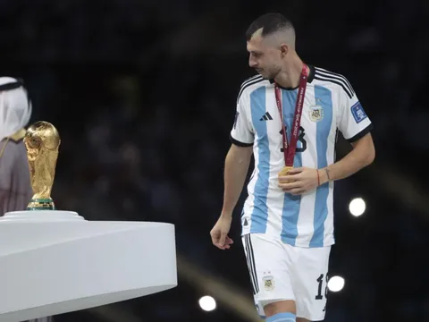 Barcelona tiến sát nhà vô địch World Cup