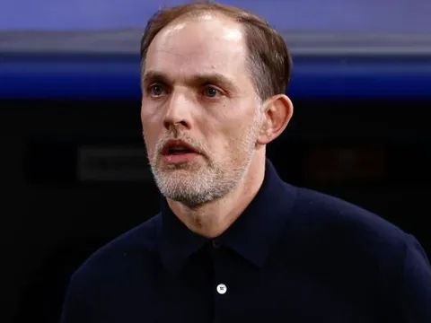 Bayern vùng vẫy trong công cuộc tìm người thay Tuchel