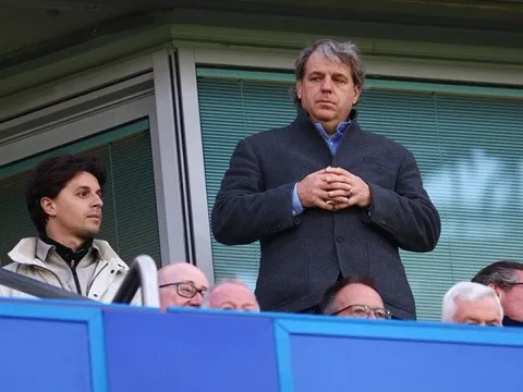 Chelsea nói chuyện với đại diện hai sát thủ vạn người mê