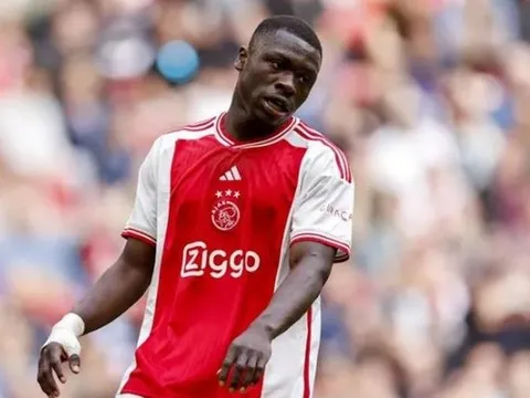 Bỏ Isak, Arsenal theo đuổi ngôi sao Ajax