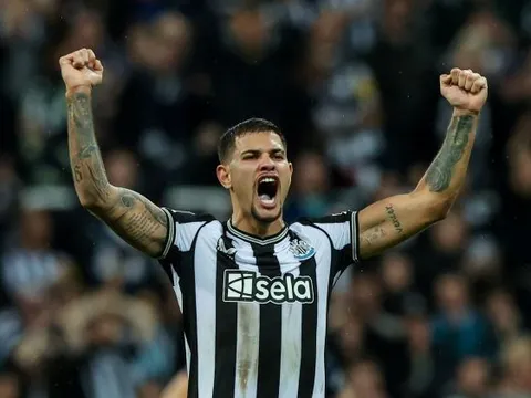 Bán Lewan, Barca kích hoạt bom tấn 100 triệu bảng EPL