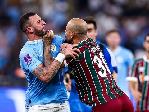 Cầu thủ Man City và Fluminense lao vào ẩu đả